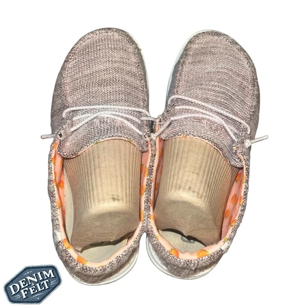 Hey Dude Girls/Youth White/Brown‎ WENDY STRETCH - PEACH BUD Slip-On Shoes